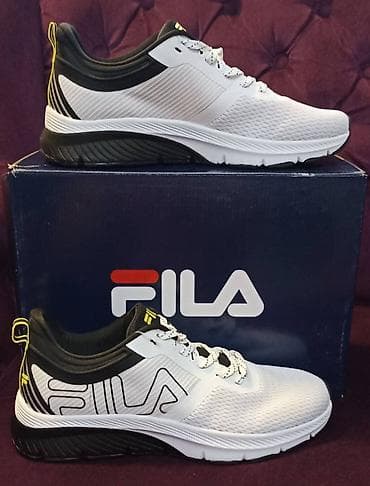 Fila soft foam patike 43/45 za trčanje/aktivnosti cena 3990din na lalafo.rs — 1 Fila soft foam patike 43/45 za trčanje/aktivnosti cena 3990din — 1