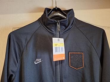 Women's Sweatshirts: Nike Holandia duks.Vodi se kao jakna,vise je kao duks.Original.Vel at lalafo.rs — 6 Women's Sweatshirts: Nike Holandia duks.Vodi se kao jakna,vise je kao duks.Original.Vel — 6
