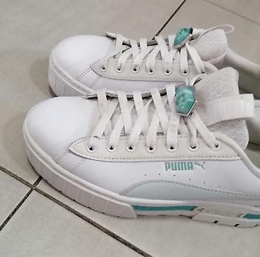 Predivne kožne original puma patike
br 38
u odličnom stanju na lalafo.rs — 8 Predivne kožne original puma patike
br 38
u odličnom stanju — 8