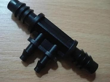 Navodnjavane produžetak četvrt inča na 2x4mm. Produžetak se ubacuje u na lalafo.rs Navodnjavane produžetak četvrt inča na 2x4mm. Produžetak se ubacuje u