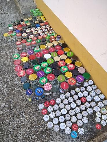 Razne tegle, teglice, false, flasice-razlicite gramaze. Sve cisto I sa na lalafo.rs Razne tegle, teglice, false, flasice-razlicite gramaze. Sve cisto I sa