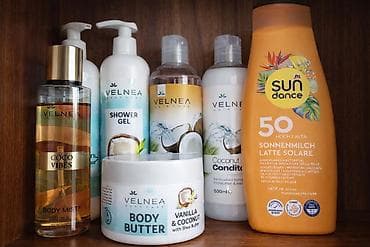 Kozmetički set za negu tela, kose i zaštitu od sunca – kokos i vanila na lalafo.rs Kozmetički set za negu tela, kose i zaštitu od sunca – kokos i vanila