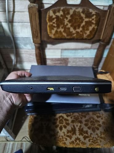 Electronics: Lenovo e330 13.3 inca dobar laptop sa vise tragova koriscenja izgreban at lalafo.rs — 4 Electronics: Lenovo e330 13.3 inca dobar laptop sa vise tragova koriscenja izgreban — 4