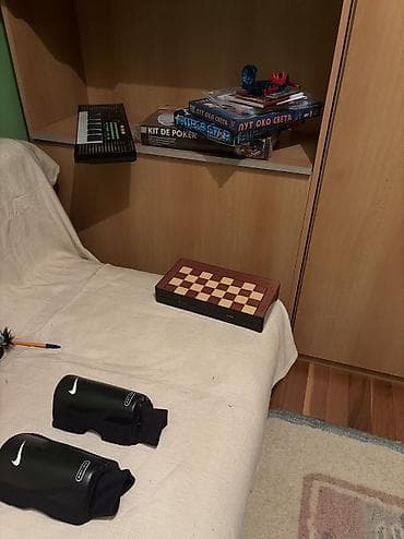 Polovan deciji orman sa raznim drustvenim igrama poklanjam at lalafo.rs Polovan deciji orman sa raznim drustvenim igrama poklanjam