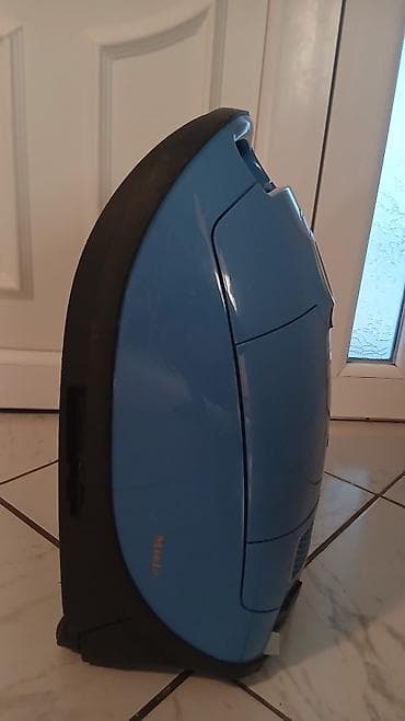 🔷️Miele Complete C3 – snažan i tih usisivač 🔹️Prodajem Miele Complete na lalafo.rs — 5 🔷️Miele Complete C3 – snažan i tih usisivač 🔹️Prodajem Miele Complete — 5