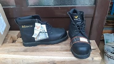 Safety work boots: Radne cipele Volare – kožne, crne, visoke - Brend: Volare - Model at lalafo.rs — 1 Safety work boots: Radne cipele Volare – kožne, crne, visoke - Brend: Volare - Model — 1