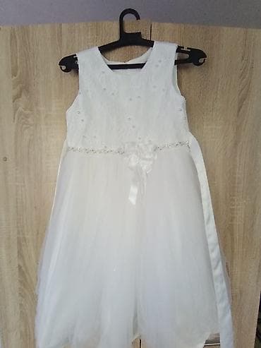 Svečana haljina za devojčice veličina 12 na lalafo.rs — 1 Svečana haljina za devojčice veličina 12 — 1