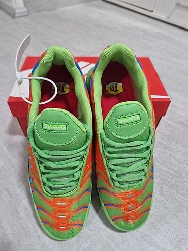 Nike Air Max Plus (TN) x Supreme – muške patike - Veličina: 41 na lalafo.rs — 2 Nike Air Max Plus (TN) x Supreme – muške patike - Veličina: 41 — 2