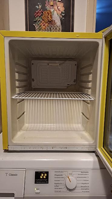 Sinalco promo mini vitrina/hladilnik za piće – Gastro-Cool tel - na lalafo.rs — 2 Sinalco promo mini vitrina/hladilnik za piće – Gastro-Cool tel - — 2