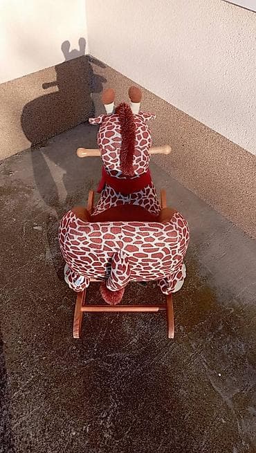 Продајем коришћену жирафа њихалицу ѕа децу. Добро очувану, погледати at lalafo.rs — 6 Продајем коришћену жирафа њихалицу ѕа децу. Добро очувану, погледати — 6