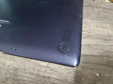 Donje kuciste za Huawei MateBook 13 WRT-W29.
✨ Stanje kao na slikama na lalafo.rs — 3 Donje kuciste za Huawei MateBook 13 WRT-W29.
✨ Stanje kao na slikama — 3