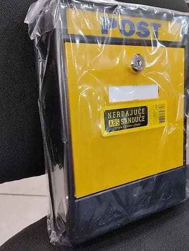 Sanduce abs manje pvc 1.500 din na lalafo.rs — 4 Sanduce abs manje pvc 1.500 din — 4