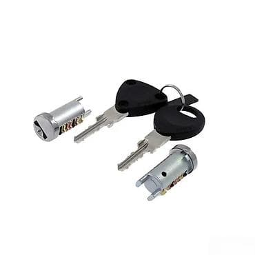 Set cilindara za bravu sa dva ključa, idealan za zamenu ili popravku at lalafo.rs Set cilindara za bravu sa dva ključa, idealan za zamenu ili popravku