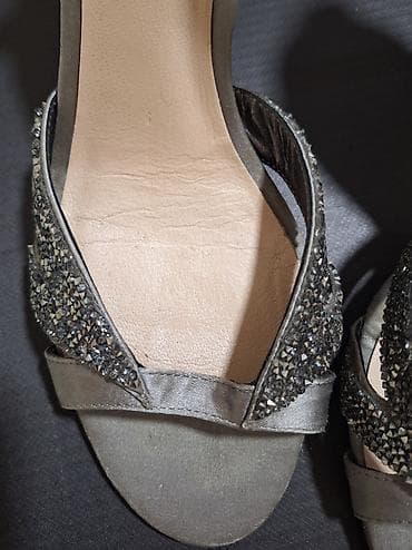 GUESS elegantne sandale sa kaiševima oko zgloba - Model: otvoreni at lalafo.rs — 3 GUESS elegantne sandale sa kaiševima oko zgloba - Model: otvoreni — 3