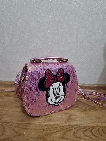 Torbice za devojcice. bez ostecenja,gotovo ne koriscene.sve tri 1000 at lalafo.rs — 4 Torbice za devojcice. bez ostecenja,gotovo ne koriscene.sve tri 1000 — 4