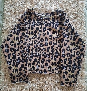 ZARA Basic crop top duks sa leopard printom. - Veličina: S (naznačeno at lalafo.rs — 2 ZARA Basic crop top duks sa leopard printom. - Veličina: S (naznačeno — 2