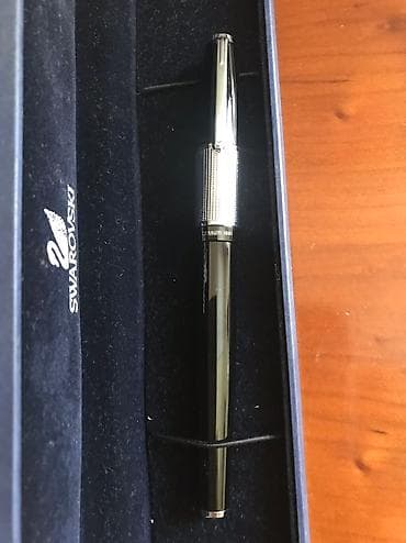 Original CERRUTI 1881 roler - hemijska olovka Kao iz radnje VRHUNSKA at lalafo.rs — 1 Original CERRUTI 1881 roler - hemijska olovka Kao iz radnje VRHUNSKA — 1