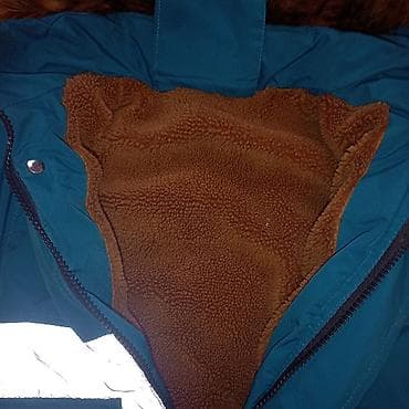 Dečija zimska jakna sa kapuljačom i krznenim rubom. - Boja: petrolej na lalafo.rs — 4 Dečija zimska jakna sa kapuljačom i krznenim rubom. - Boja: petrolej — 4