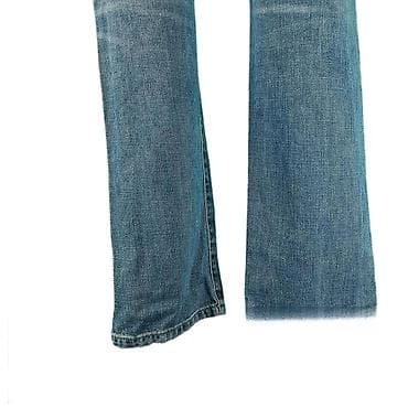 Farmerke armani exchange, vel. M/w32 marka: armani exchange veličina na lalafo.rs — 3 Farmerke armani exchange, vel. M/w32 marka: armani exchange veličina — 3