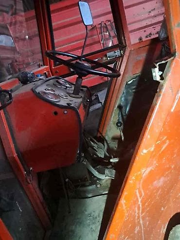 IMT 560 s 44 motor 1987 god. 7500 € STANJE – polovno vozilo MARKA – na lalafo.rs — 7 IMT 560 s 44 motor 1987 god. 7500 € STANJE – polovno vozilo MARKA – — 7