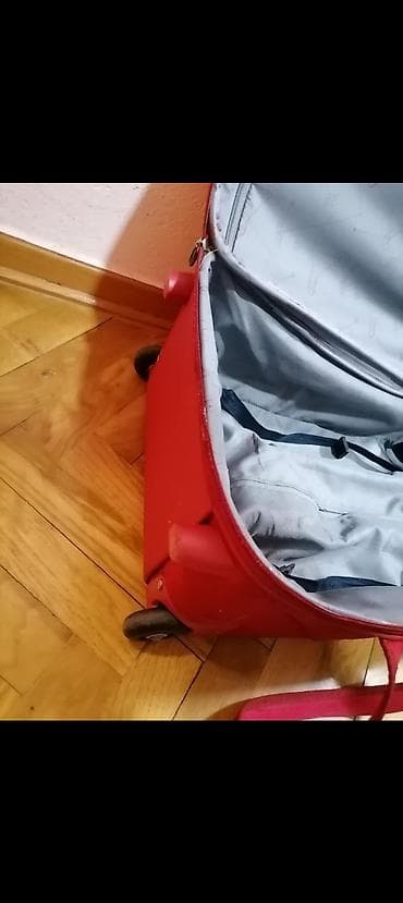 Kofer veliki platneni SAMSONITE ispravan dobar na točkiće . Može na na lalafo.rs — 6 Kofer veliki platneni SAMSONITE ispravan dobar na točkiće . Može na — 6