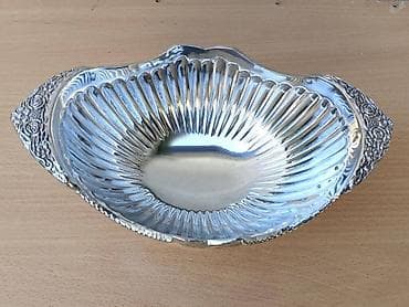 LUX Posrebrena Činija sa radom Luksuzna Posrebrena, ovalna Činija, sa na lalafo.rs — 4 LUX Posrebrena Činija sa radom Luksuzna Posrebrena, ovalna Činija, sa — 4