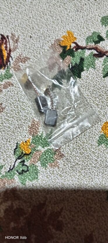 Clamps: Ugaona brusilica Ferros Tools 750 W, 125 mm - Snaga: 750 W - Prečnik at lalafo.rs — 5 Clamps: Ugaona brusilica Ferros Tools 750 W, 125 mm - Snaga: 750 W - Prečnik — 5