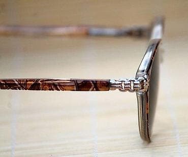 DIZAJNERSKI dioptrijski ram za naočare. Izvrstan, prelep dizajnerski na lalafo.rs — 7 DIZAJNERSKI dioptrijski ram za naočare. Izvrstan, prelep dizajnerski — 7