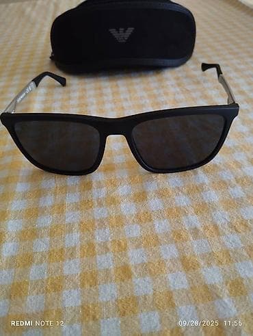 Ureznice: Emporio Armani sunčane naočare + original futrola Model: EA 4150 na lalafo.rs — 4 Ureznice: Emporio Armani sunčane naočare + original futrola Model: EA 4150 — 4