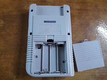 Nintendo GameBoy Classic DMG-001 Konzola kupljena u Francuskoj na lalafo.rs — 4 Nintendo GameBoy Classic DMG-001 Konzola kupljena u Francuskoj — 4