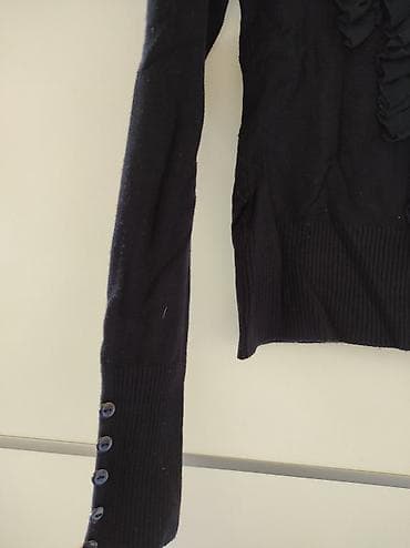 Women's Clothing: Kardigan na kopcanje. Sa elastinom. Veličina M/L, ali je manji at lalafo.rs — 2 Women's Clothing: Kardigan na kopcanje. Sa elastinom. Veličina M/L, ali je manji — 2