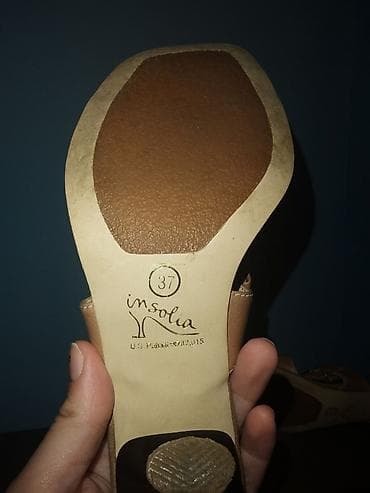 Sandale sa štiklom iz Italije Prava koza Brend: Venturini Velicina 37 at lalafo.rs — 5 Sandale sa štiklom iz Italije Prava koza Brend: Venturini Velicina 37 — 5