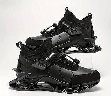 AKCIJA. Patike 43 nove obuvane tri puta at lalafo.rs — 2 AKCIJA. Patike 43 nove obuvane tri puta — 2