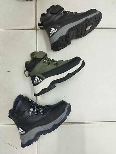 Zimske cizmice za decu
25 DO 36
3100 at lalafo.rs — 2 Zimske cizmice za decu
25 DO 36
3100 — 2