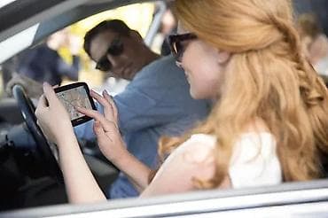 prsluk jaknica mango u: TomTom GPS navigacija za automobil - Model sa 5-inčnim TFT ekranom at lalafo.rs — 9 prsluk jaknica mango u: TomTom GPS navigacija za automobil - Model sa 5-inčnim TFT ekranom — 9