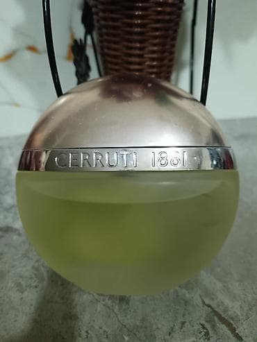 Zenski parfemi bilo koja dva za 2000dinara 🥰 Obradujte vasu dragu na lalafo.rs — 3 Zenski parfemi bilo koja dva za 2000dinara 🥰 Obradujte vasu dragu — 3