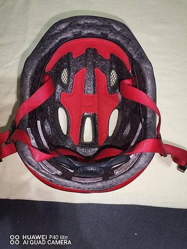 Kaciga za bicikl za decu - crvena Kaciga za bicikl veličina XS na lalafo.rs — 3 Kaciga za bicikl za decu - crvena Kaciga za bicikl veličina XS — 3