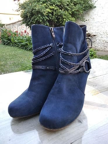 Cizmice br 38,malte ne-nove na lalafo.rs — 2 Cizmice br 38,malte ne-nove — 2