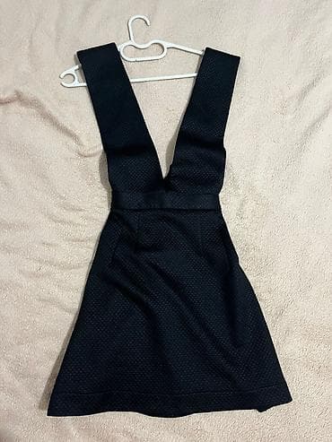 Women's Clothing: Haljinica 36 na koju se nosi nešto ispod. Može i bez, ali onda su at lalafo.rs — 1 Women's Clothing: Haljinica 36 na koju se nosi nešto ispod. Može i bez, ali onda su — 1