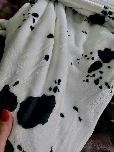 Set posteljina – prekrivač sa dve jastučnice - Trodimenzionalni na lalafo.rs — 8 Set posteljina – prekrivač sa dve jastučnice - Trodimenzionalni — 8