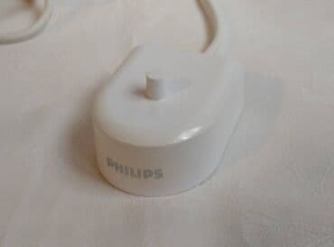 Punjač za električnu četkicu Philips Philips punjač za električnu na lalafo.rs Punjač za električnu četkicu Philips Philips punjač za električnu