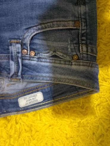 bermude teksas br: Pepe jeans,farmerke velicina 26,bez ostecenja.Kao nove.Cena 700 at lalafo.rs — 9 bermude teksas br: Pepe jeans,farmerke velicina 26,bez ostecenja.Kao nove.Cena 700 — 9