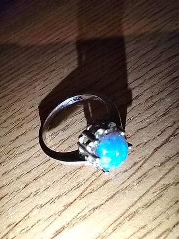 SREBRNI PRSTEN sa (DRAGIM KAMENOM PLAVI AUSTRALIJSKI OPAL-925) na lalafo.rs SREBRNI PRSTEN sa (DRAGIM KAMENOM PLAVI AUSTRALIJSKI OPAL-925)