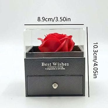 Ogrlica sa priveskom u ukrasnoj kutiji+kesa
Cena:1800din na lalafo.rs — 3 Ogrlica sa priveskom u ukrasnoj kutiji+kesa
Cena:1800din — 3