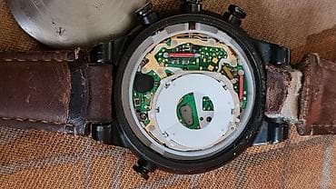 Timex Intelligent Quartz – Tide/Compass/Temperature (model T2P141) - at lalafo.rs — 3 Timex Intelligent Quartz – Tide/Compass/Temperature (model T2P141) - — 3