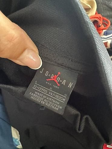 JORDAN duks za dečaka za uzrast 12-13 godina na lalafo.rs — 5 JORDAN duks za dečaka za uzrast 12-13 godina — 5