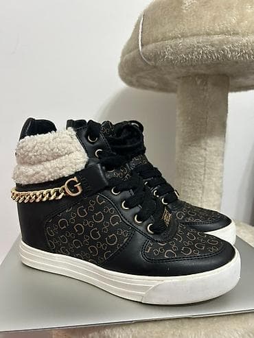 GUESS ženske patike – high-top model - Crno-braon dizajn sa monogram at lalafo.rs — 1 GUESS ženske patike – high-top model - Crno-braon dizajn sa monogram — 1