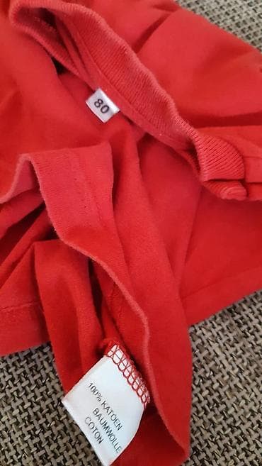 Crvena dečja majica dugih rukava, veličina 80. Materijal: 100% pamuk na lalafo.rs — 3 Crvena dečja majica dugih rukava, veličina 80. Materijal: 100% pamuk — 3