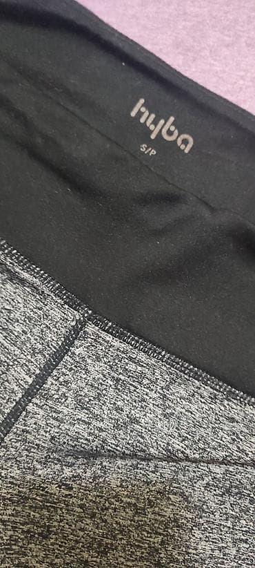 Trousers: Zenske trenerke u SM velicini od 300 do 1300 Adidas at lalafo.rs — 8 Trousers: Zenske trenerke u SM velicini od 300 do 1300 Adidas — 8