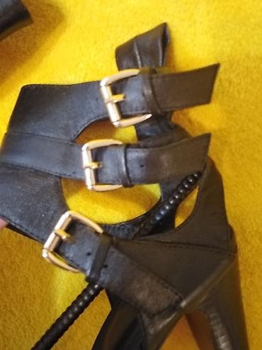 Laura Biagiotti ORIGINAL kožne italijanske salonke NOVE u kutiji! na lalafo.rs — 9 Laura Biagiotti ORIGINAL kožne italijanske salonke NOVE u kutiji! — 9